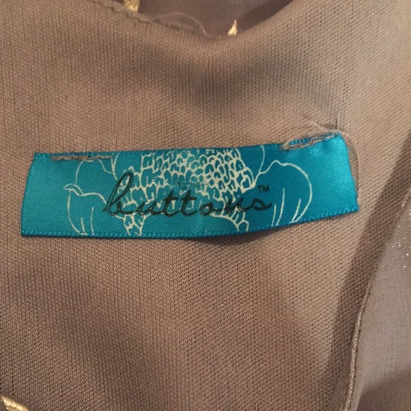 I am selling a gray dress with a gold pattern. - Picture 2 of 2